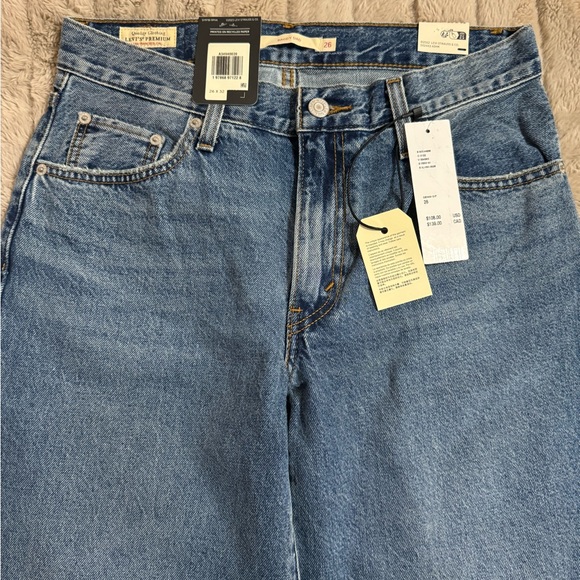 Levi’s Baggy Dad Jean - Picture 7 of 8